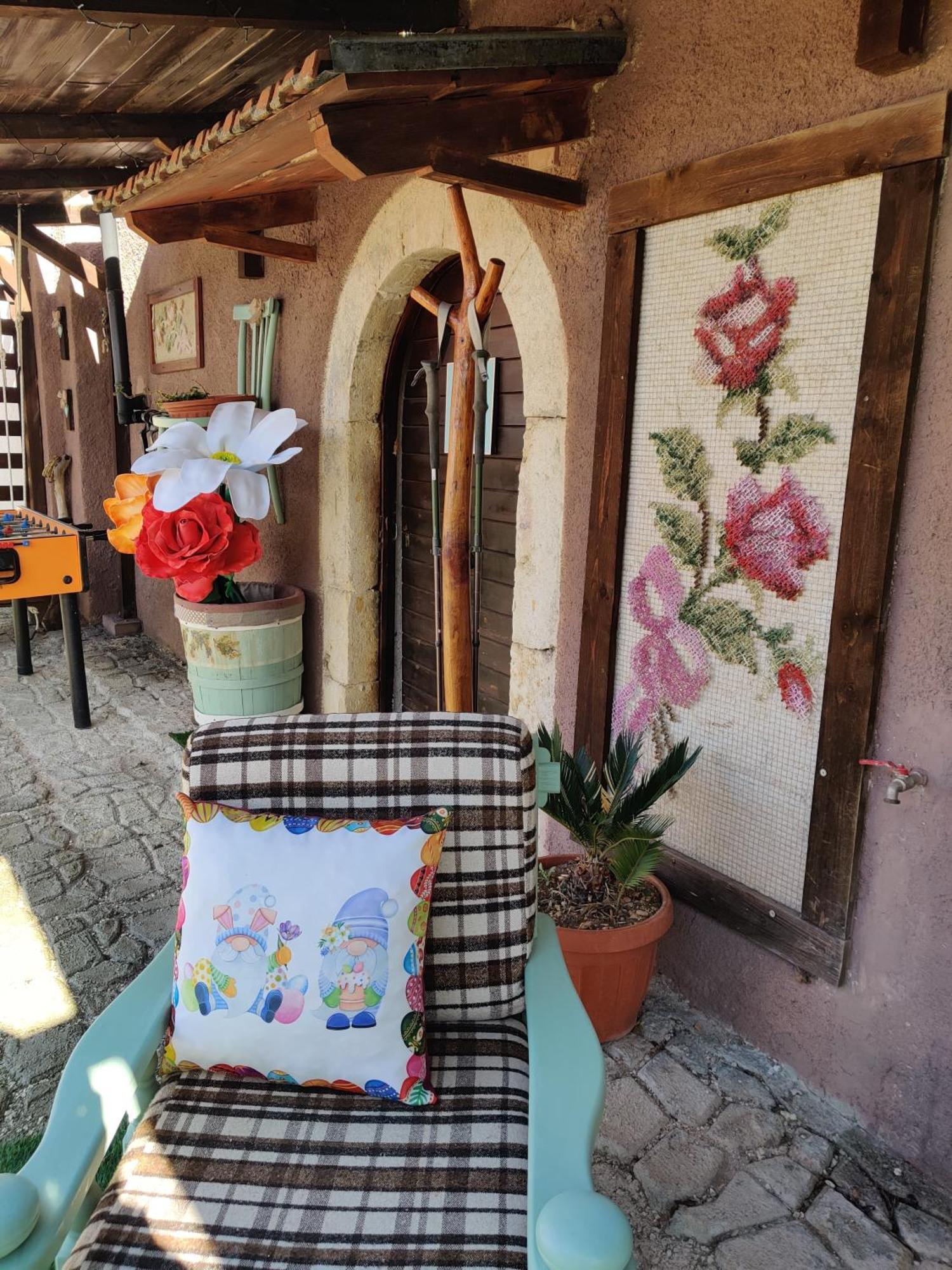 B&B Le Grette Gioia Dei Marsi Exterior photo
